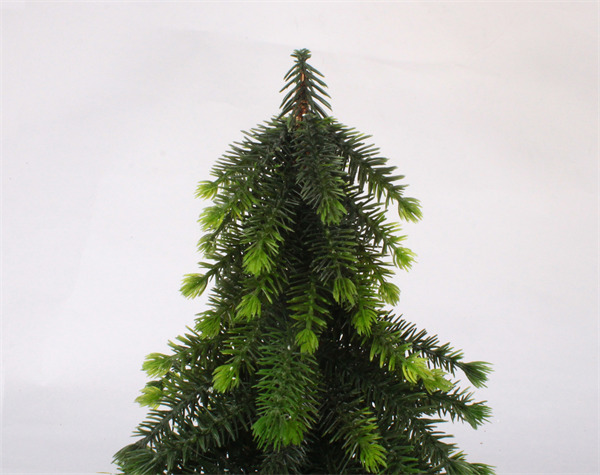 Tabletop Xmas Tree Green Finish