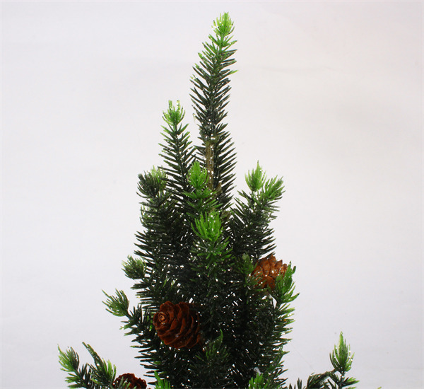 Mini Christmas Tree for Christmas Green Finish