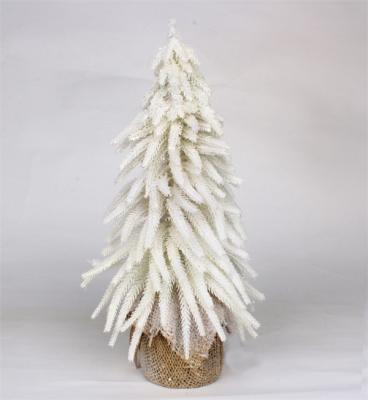 White Christmas Decorations in Jute Base Snow Finish