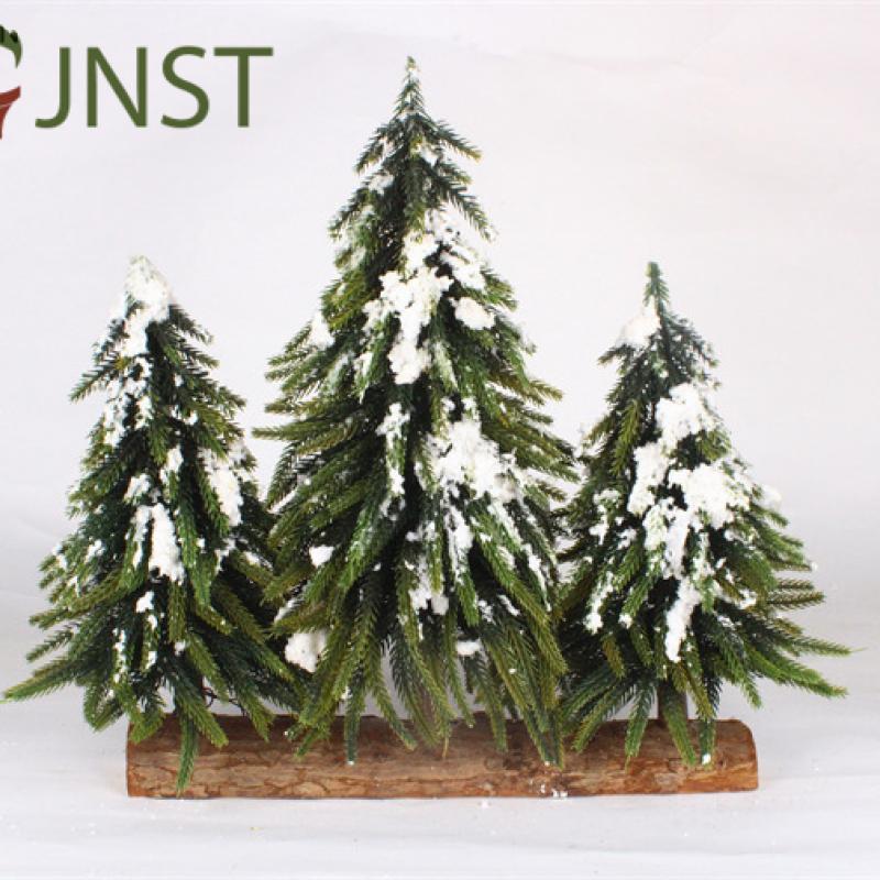 Small Christmas Tree for Christmas for Miniature Scenes