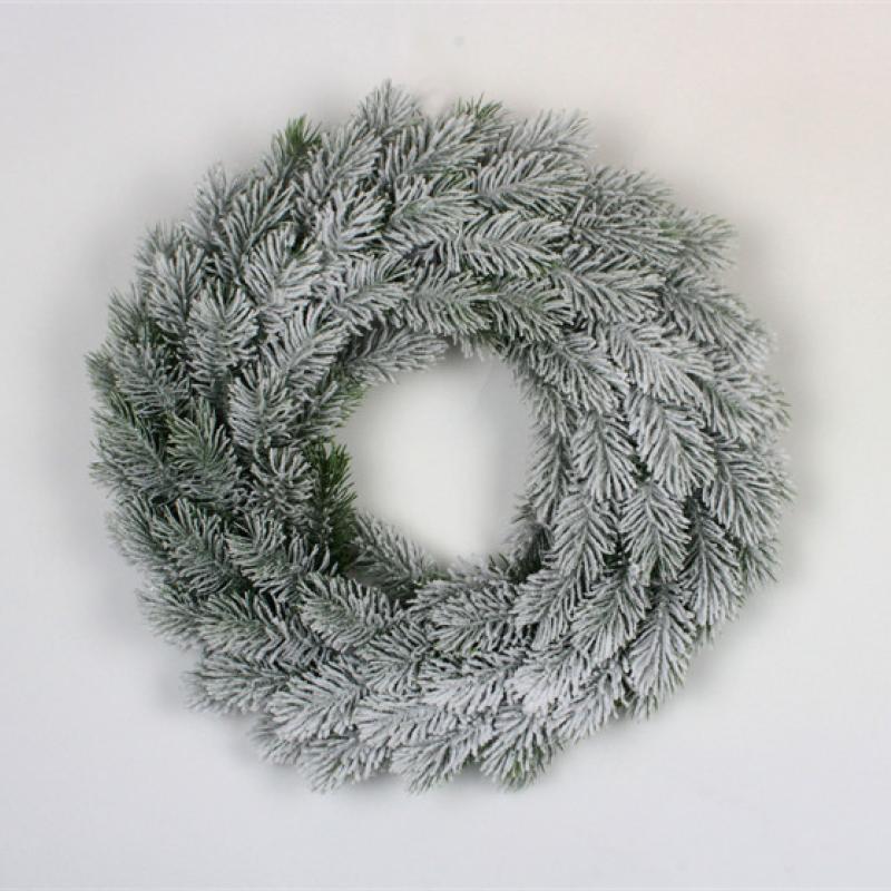 Christmas Wreaths Snow Finish